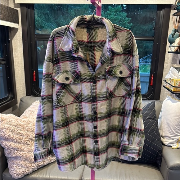 Wild Fable Green and Pink Plaid Top size medium - Picture 1 of 4